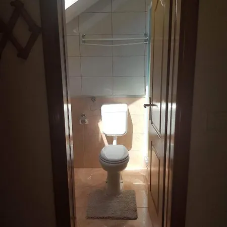 Ivona Apartman *